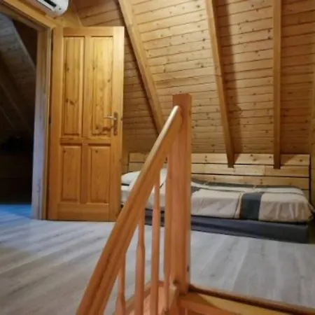 Chalet Jolie Maison En Bois